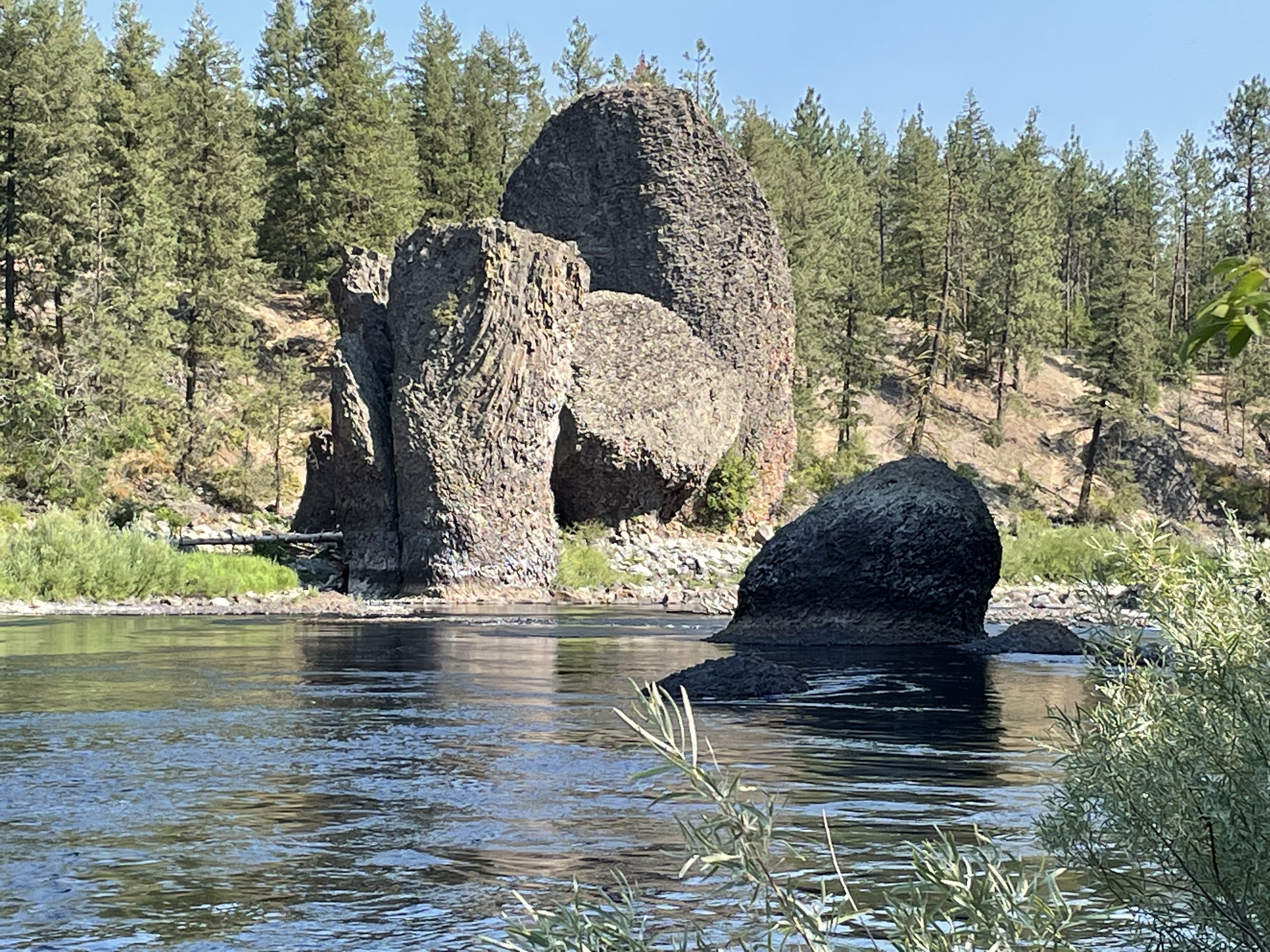 Pitche4r Rocks Bowl and Pitcher: Volcanic Rocks at Riverside Park, Spokane, WA ...